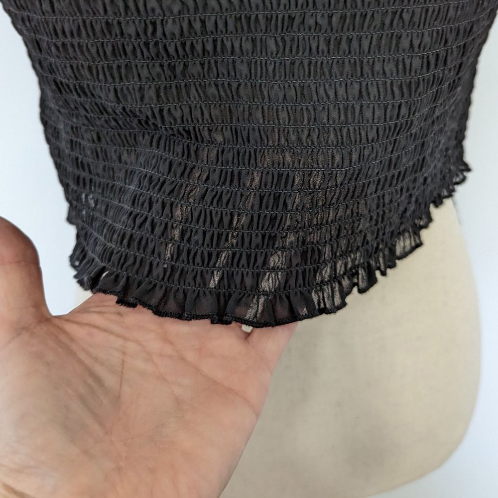 Black Cropped Ruched Cap Sleeve Top - Picture 7 of 10